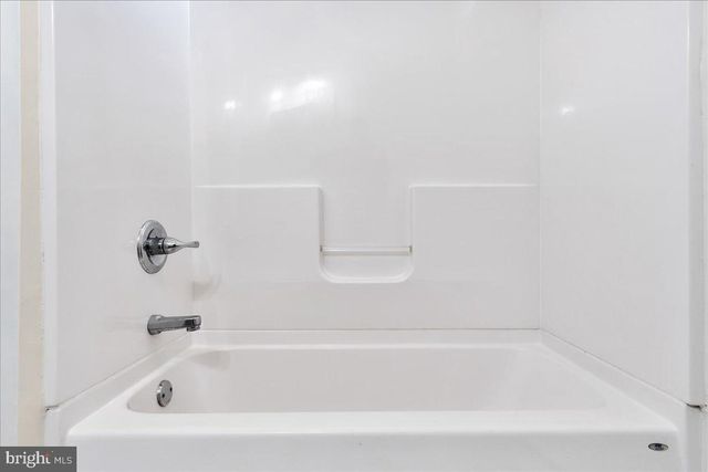 555 HIGHLAND WAY, Hagerstown, MD 21740