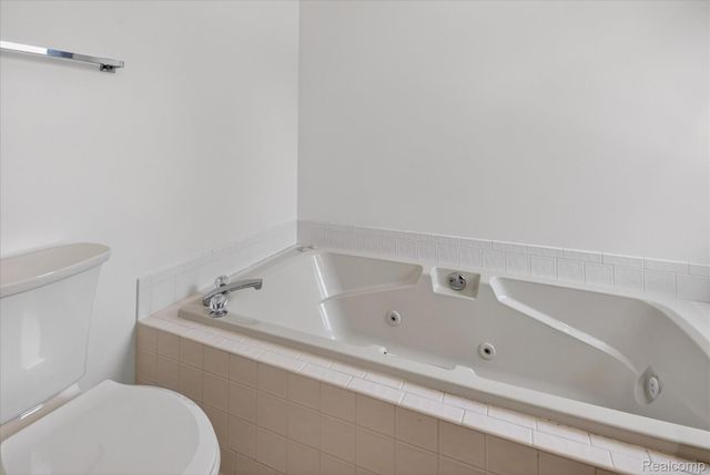 407 Fairfield Court, Canton Charter Township, MI 48188