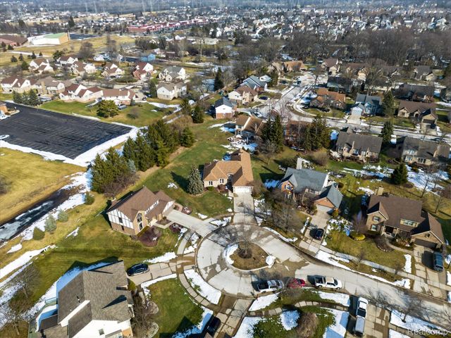 407 Fairfield Court, Canton Charter Township, MI 48188