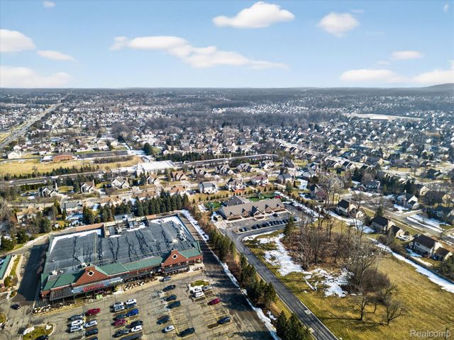 407 Fairfield Court, Canton Charter Township, MI 48188