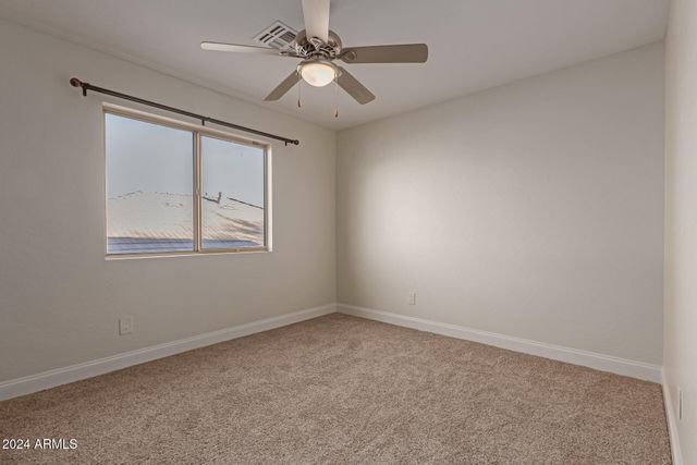 563 E KRISTA Way, Tempe, AZ 85284