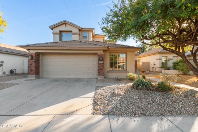 563 E KRISTA Way, Tempe, AZ 85284