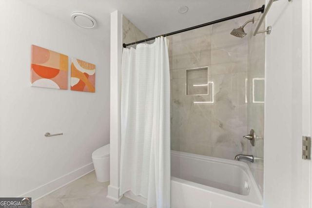 1679 Oak Lane NE, Atlanta, GA 30329