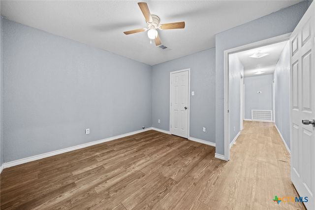 409 N 14th Street, Gatesville, TX 76528