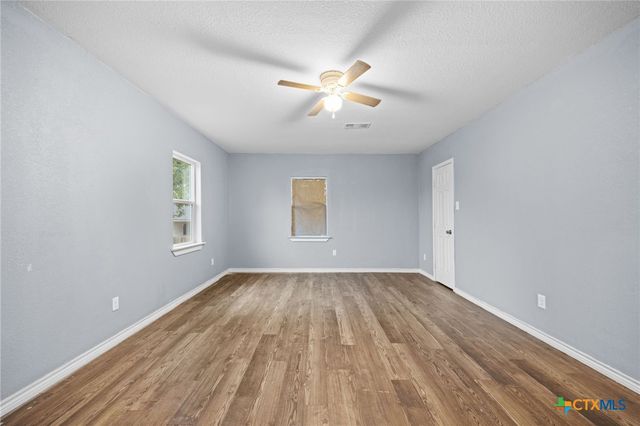 409 N 14th Street, Gatesville, TX 76528