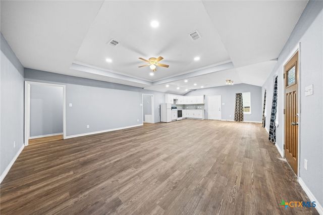 409 N 14th Street, Gatesville, TX 76528