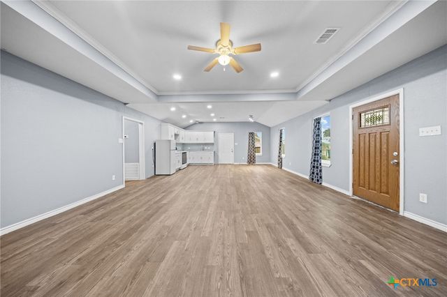 409 N 14th Street, Gatesville, TX 76528