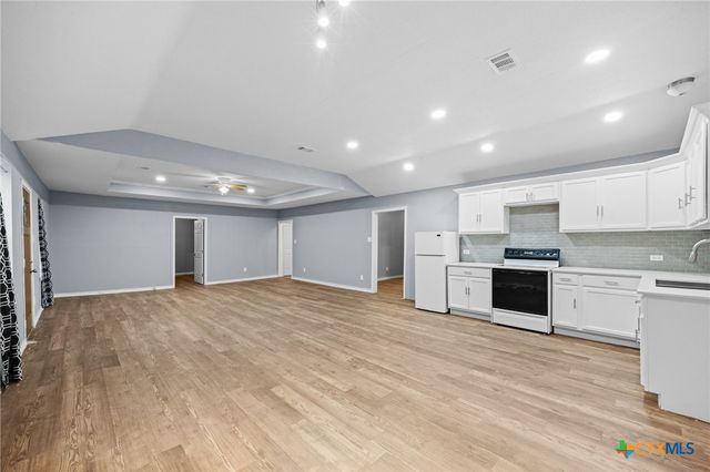 409 N 14th Street, Gatesville, TX 76528