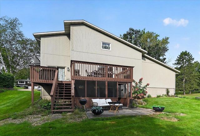 3820 Gala Way, Cottage Grove, WI 53527