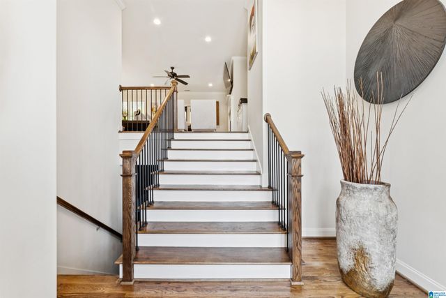 1013 GREY OAKS VALLEY, Pelham, AL 35124