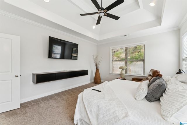 1013 GREY OAKS VALLEY, Pelham, AL 35124