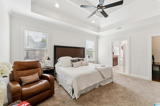 1013 GREY OAKS VALLEY, Pelham, AL 35124