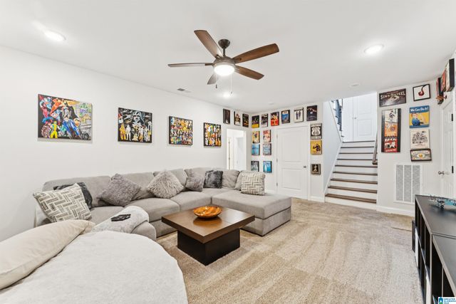 1013 GREY OAKS VALLEY, Pelham, AL 35124