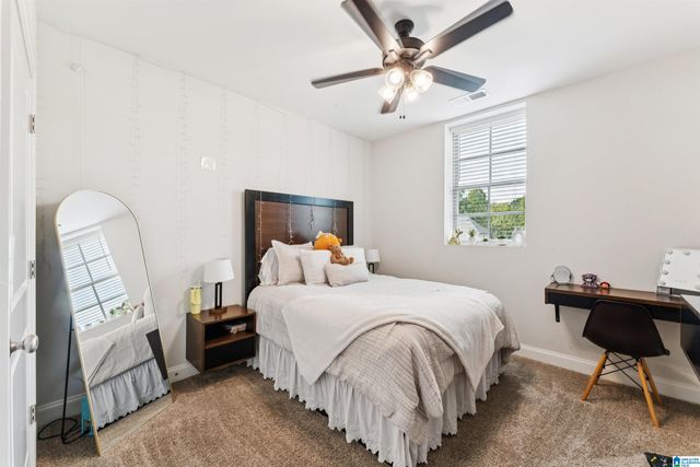 1013 GREY OAKS VALLEY, Pelham, AL 35124