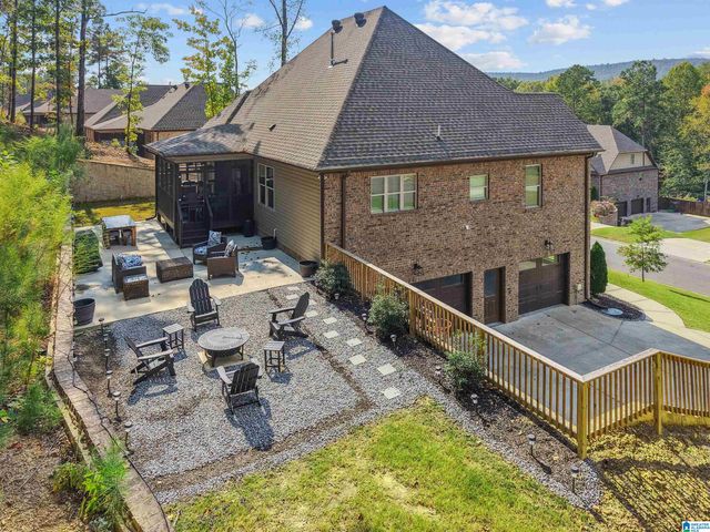 1013 GREY OAKS VALLEY, Pelham, AL 35124