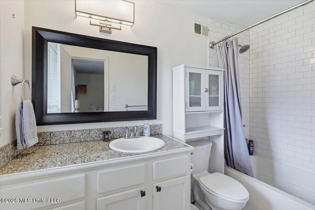 1055 Parkwood Place, Jackson, MS 39206