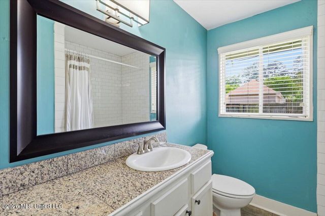 1055 Parkwood Place, Jackson, MS 39206