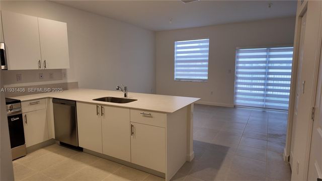 2704 SE 26th Ave, Homestead, FL 33035