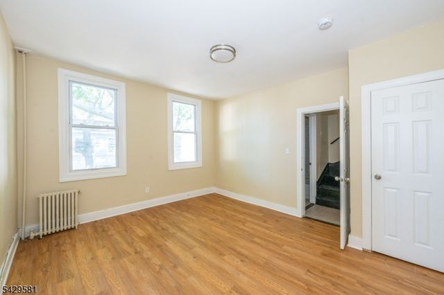 120 Sunset Ave, Newark City, NJ 07106
