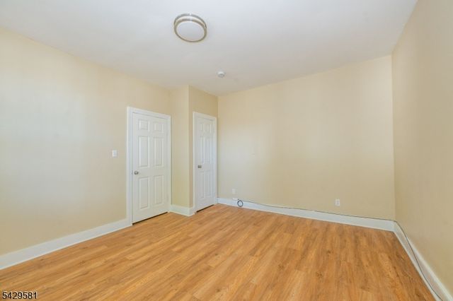 120 Sunset Ave, Newark City, NJ 07106