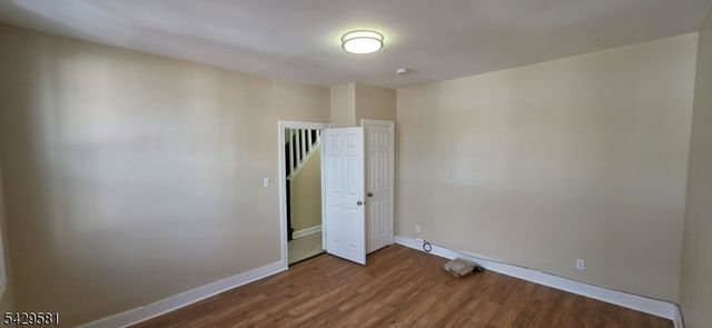 120 Sunset Ave, Newark City, NJ 07106