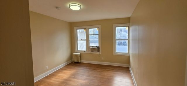 120 Sunset Ave, Newark City, NJ 07106