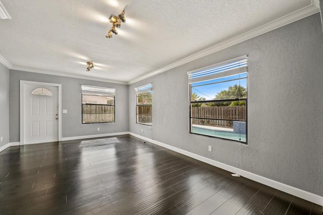 3670 NW 78th Lane, Coral Springs, FL 33065