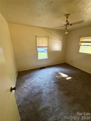 4019 Happy Goats Way, Lenoir, NC 28645
