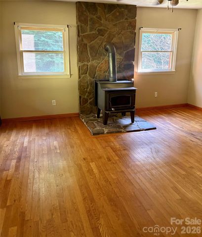4019 Happy Goats Way, Lenoir, NC 28645