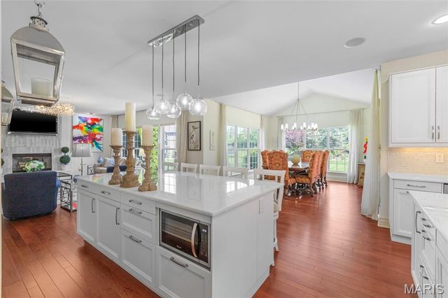 100 Elderberry Lane, Wildwood, MO 63040