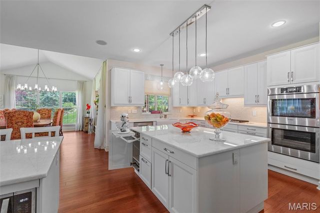 100 Elderberry Lane, Wildwood, MO 63040