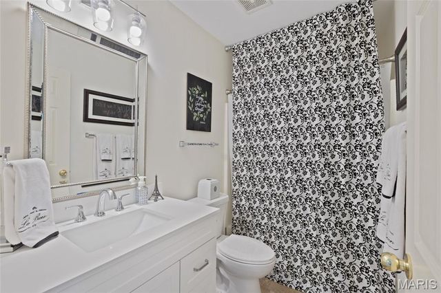 100 Elderberry Lane, Wildwood, MO 63040