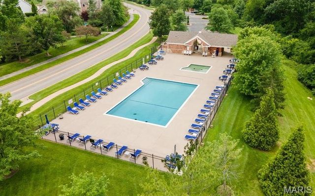 100 Elderberry Lane, Wildwood, MO 63040