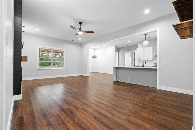 1230 Shallowford Road, Marietta, GA 30066