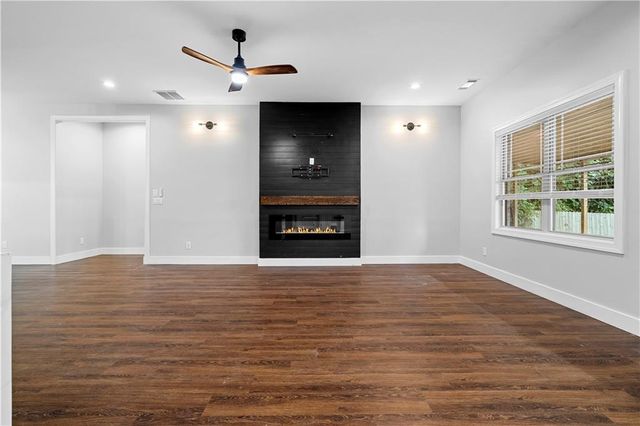 1230 Shallowford Road, Marietta, GA 30066
