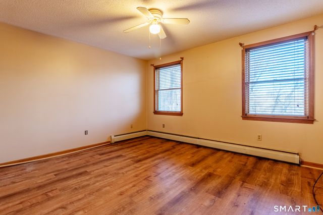 21 Bennett Pond Road, Canterbury, CT 06331