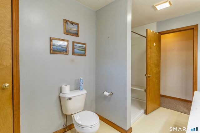 21 Bennett Pond Road, Canterbury, CT 06331