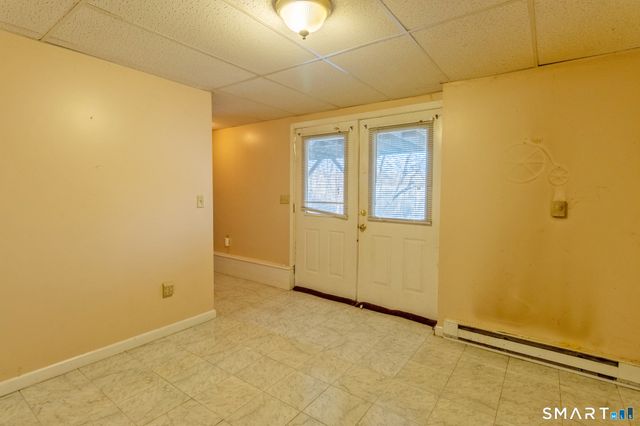 21 Bennett Pond Road, Canterbury, CT 06331