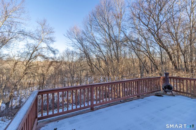 21 Bennett Pond Road, Canterbury, CT 06331