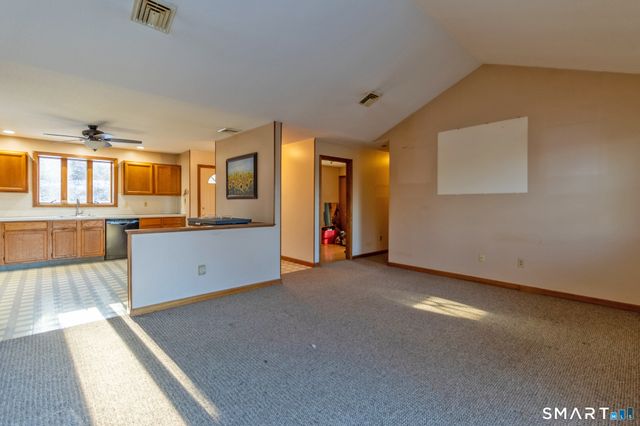 21 Bennett Pond Road, Canterbury, CT 06331