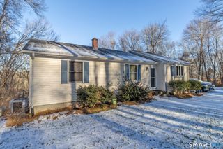 21 Bennett Pond Road, Canterbury, CT 06331