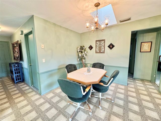 20363 MOUNT PROSPECT AVENUE, Port Charlotte, FL 33952