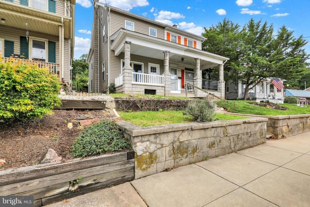 428 E MAIN ST, Ephrata, PA 17522