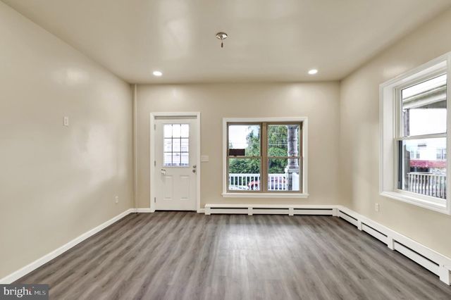 428 E MAIN ST, Ephrata, PA 17522