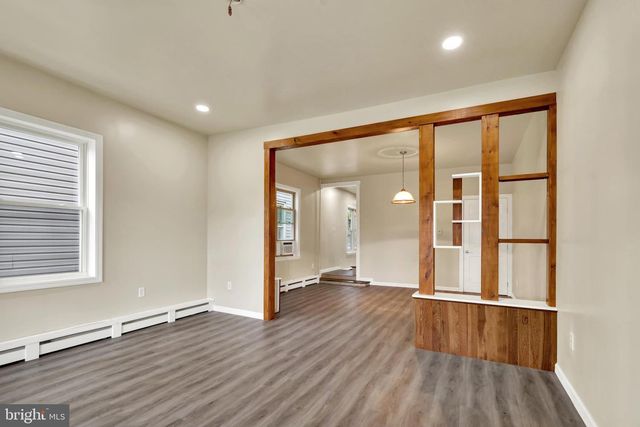 428 E MAIN ST, Ephrata, PA 17522