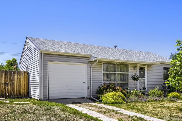 715 Kingston Street, Aurora, CO 80010