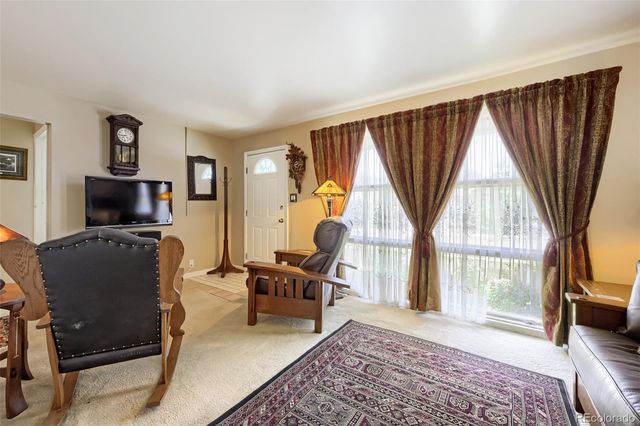715 Kingston Street, Aurora, CO 80010