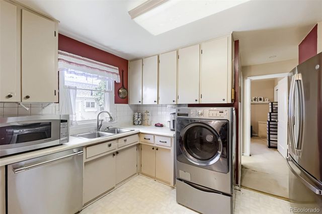 715 Kingston Street, Aurora, CO 80010