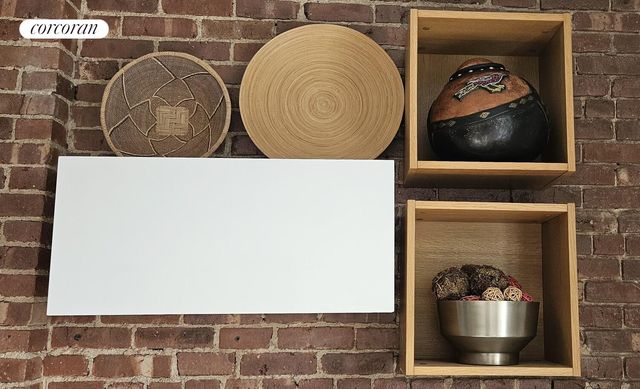 116 W 76th St Apt 5R, New York City, NY 10023