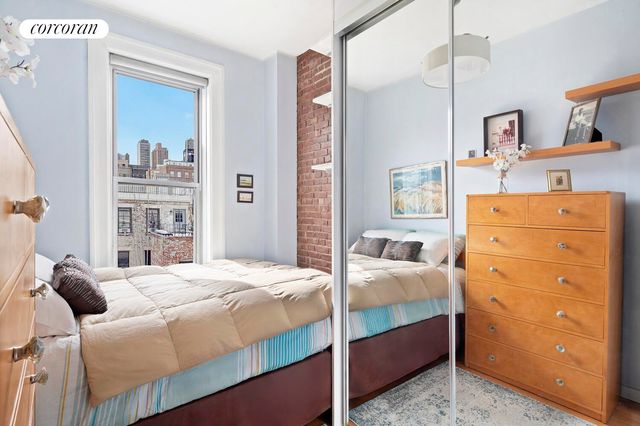 116 W 76th St Apt 5R, New York City, NY 10023